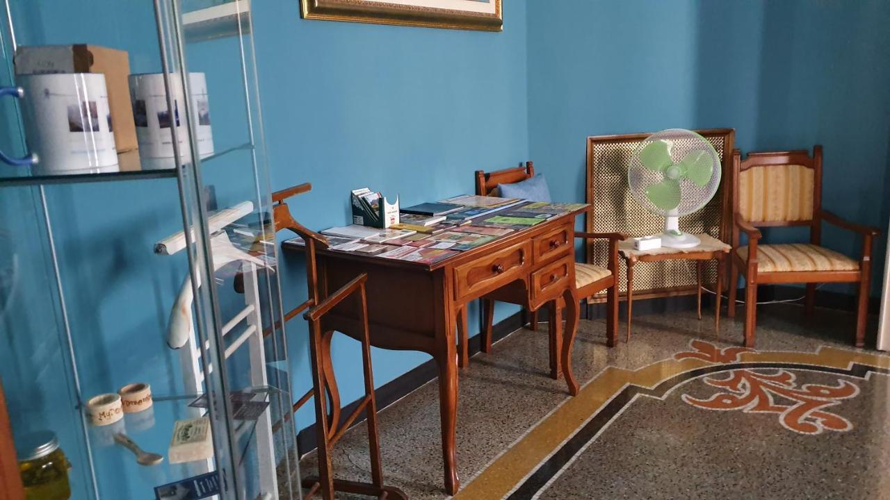 Mydre@Msavona Bed & Breakfast エクステリア 写真